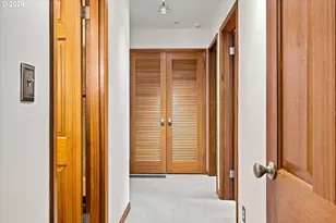 485 Country Club Ct, Lake Oswego, OR 97034 - Photo 19