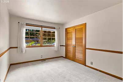 485 Country Club Ct, Lake Oswego, OR 97034 - Photo 21