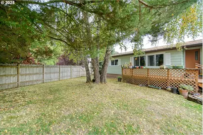 1411 NW 9th Ct, McMinnville, OR 97128 - Photo 35