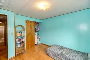 1411 NW 9th Ct, McMinnville, OR 97128 - Photo 27