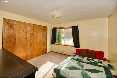 1411 NW 9th Ct, McMinnville, OR 97128 - Photo 29