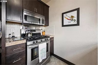 2025 SE Caruthers St #18, Portland, OR 97214 - Photo 17