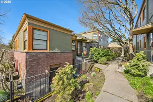 2025 SE Caruthers St, Portland, OR 97214 - Photo 31