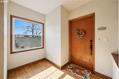 2025 SE Caruthers St #18, Portland, OR 97214 - Photo 5