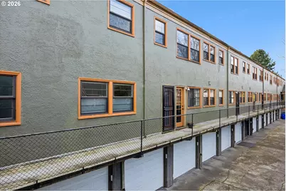 2025 SE Caruthers St #18, Portland, OR 97214 - Photo 25