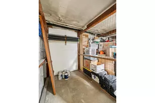 2025 SE Caruthers St, Portland, OR 97214 - Photo 23