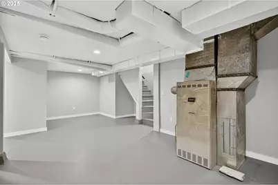 1826 NE 86th Ave, Portland, OR 97220 - Photo 19