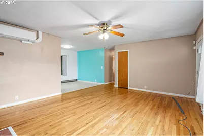 1610 NE 9th St, McMinnville, OR 97128 - Photo 11