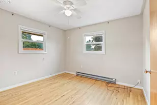 1610 NE 9th St, McMinnville, OR 97128 - Photo 33