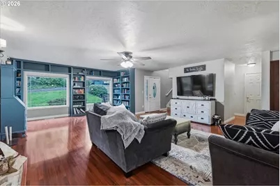 111 Sunset View Rd, Longview, WA 98632 - Photo 3