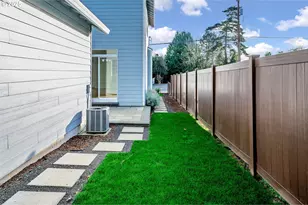 1113 W Powell Blvd, Gresham, OR 97030 - Photo 23