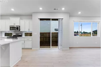 7710 SE Contour Ln, Hillsboro, OR 97123 - Photo 7