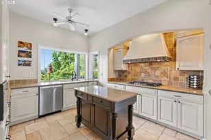 12436 SW 58th Ave, Portland, OR 97219 - Photo 5