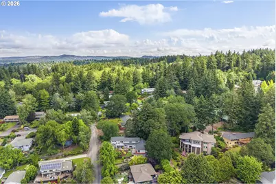 12436 SW 58th Ave, Portland, OR 97219 - Photo 33
