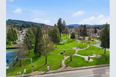 1308 E Main St, Cottage Grove, OR 97424 - Photo 23