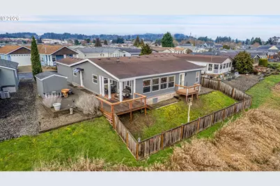 51398 SE Hood View Dr, Scappoose, OR 97056 - Photo 1