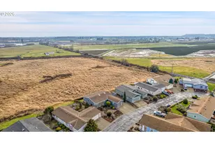 51398 SE Hood View Dr, Scappoose, OR 97056 - Photo 5