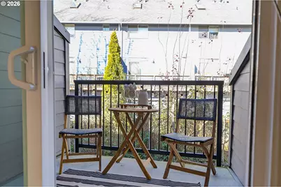 12630 NW Barnes Rd #3, Portland, OR 97229 - Photo 5