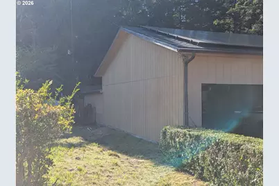 62934 Crown Point Rd, Coos Bay, OR 97420 - Photo 19