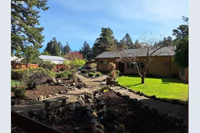 62934 Crown Point Rd, Coos Bay, OR 97420 - Photo 7