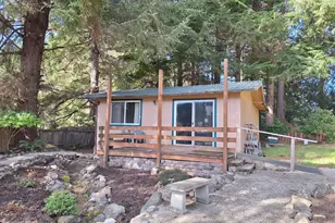 62934 Crown Point Rd, Coos Bay, OR 97420 - Photo 5