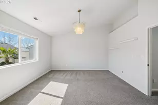 698 NW Hertel St, Hillsboro, OR 97124 - Photo 33