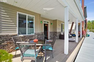 18525 NE Marine Dr, Portland, OR 97230 - Photo 5