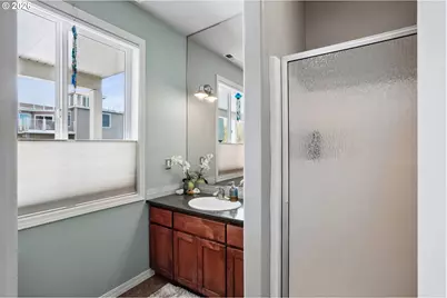 18525 NE Marine Dr #E8, Portland, OR 97230 - Photo 19
