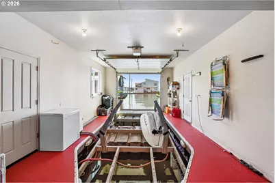 18525 NE Marine Dr #E8, Portland, OR 97230 - Photo 33