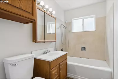 1385 NE Pearl St, Salem, OR 97301 - Photo 21