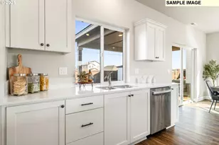 548 Arthur St, Umatilla, OR 97882 - Photo 17