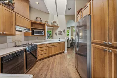 15465 Tanager Dr, Lake Oswego, OR 97035 - Photo 17