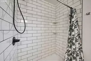 60091 Hopi Rd, Bend, OR 97702 - Photo 29