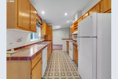 1655 S Elm St, Canby, OR 97013 - Photo 15