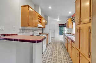 1655 S Elm St, Canby, OR 97013 - Photo 13