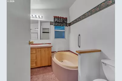 1655 S Elm St, Canby, OR 97013 - Photo 21