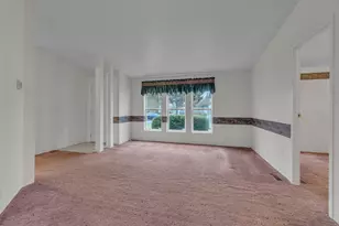 1655 S Elm St, Canby, OR 97013 - Photo 9