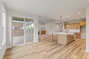 707 Magnolia Ave, Woodburn, OR 97071 - Photo 25