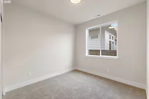 707 Magnolia Ave, Woodburn, OR 97071 - Photo 39