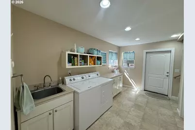 83269 Clear Lake Rd, Florence, OR 97439 - Photo 29