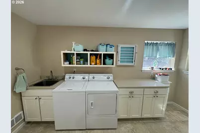 83269 Clear Lake Rd, Florence, OR 97439 - Photo 29