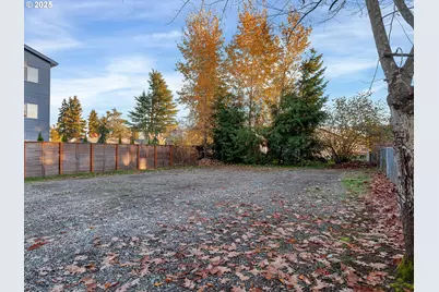 299 SW 3rd Ave, Canby, OR 97013 - Photo 13