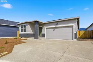 2646 V St, Springfield, OR 97477 - Photo 3