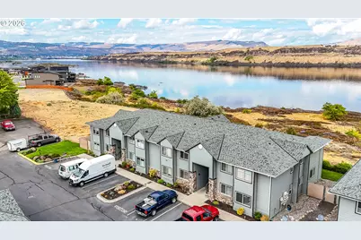 240 Lone Pine Ln #7, The Dalles, OR 97058 - Photo 1