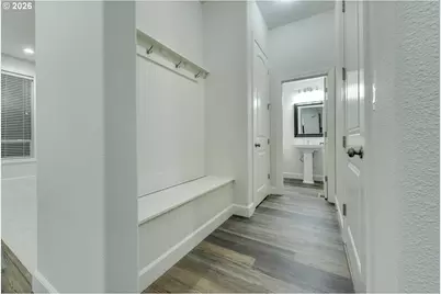 11368 NW Pumpkin Ct, Portland, OR 97229 - Photo 5