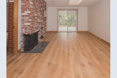 19838 NE Wasco St, Portland, OR 97230 - Photo 13