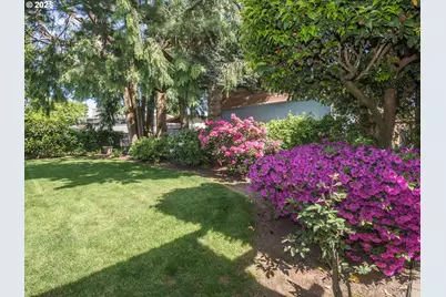 19838 NE Wasco St, Portland, OR 97230 - Photo 31