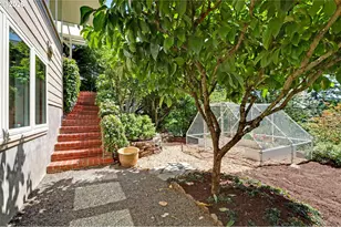 434 NW Hermosa Blvd, Portland, OR 97210 - Photo 25