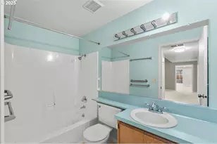 10220 SW Paulina Dr, Tualatin, OR 97062 - Photo 27