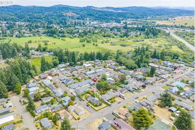 1095 W 11th St, Coquille, OR 97423 - Photo 41